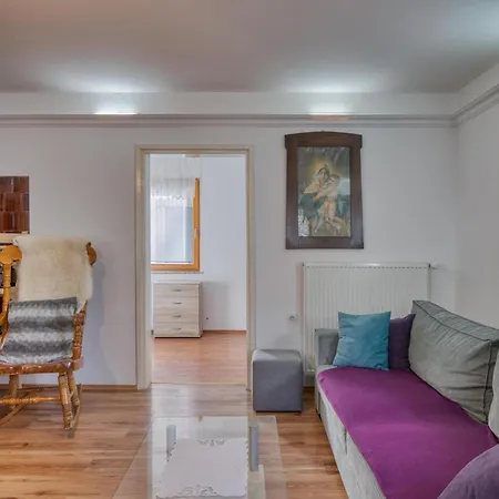 Blackberry Pool & Wellness- Happy Vransko